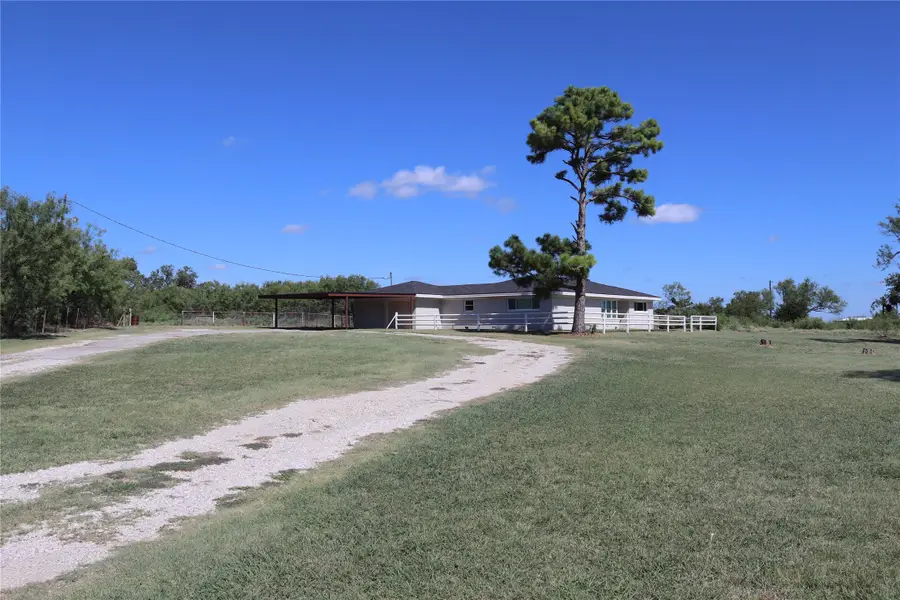 220 Us Highway 380 W, Jacksboro, TX 76458 - Image #2