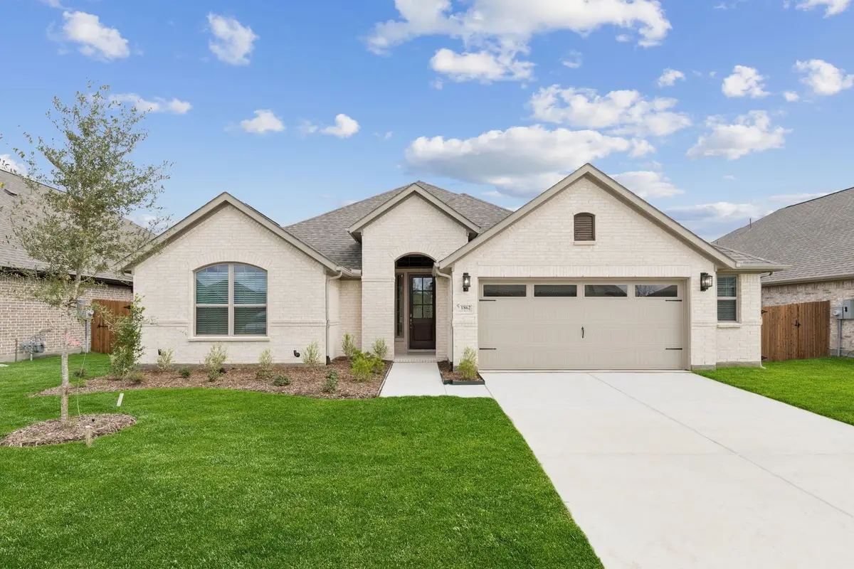 1862 Silver Birch Road, Waxahachie, TX 75165 - Image #1