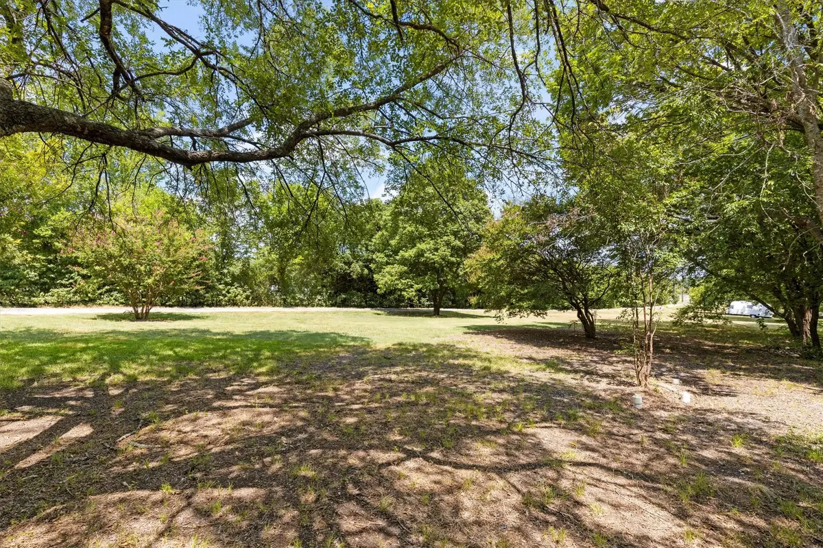 885 Country Club Road, Lucas, TX 75002 - Image #1