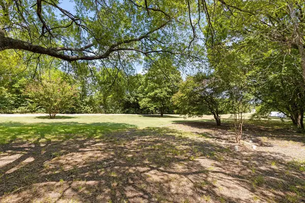 885 Country Club Road, Lucas, TX 75002