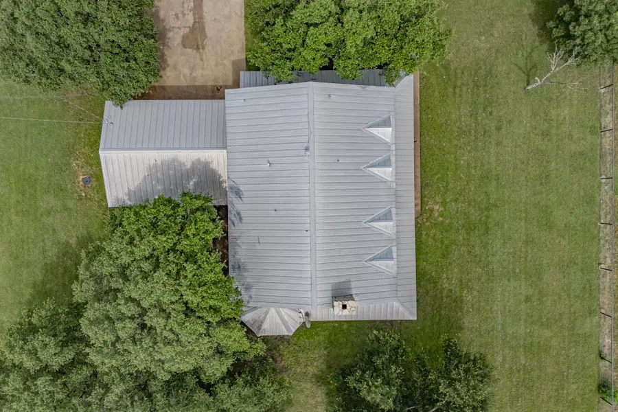 9657 County Road 1222, Rio Vista, TX 76093 - Image #3