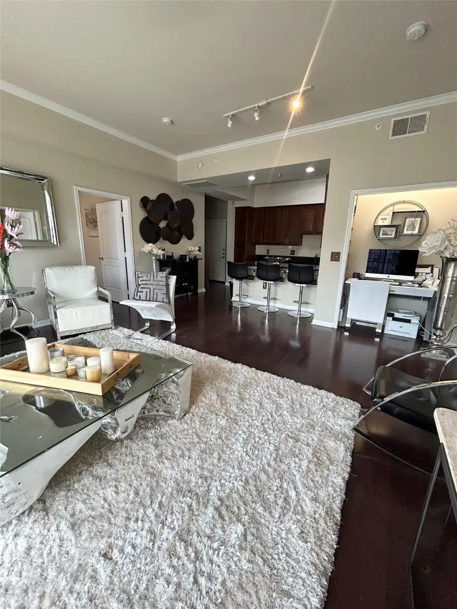 3225 Turtle Creek Boulevard #1607, Dallas, TX 75219 - Image #3