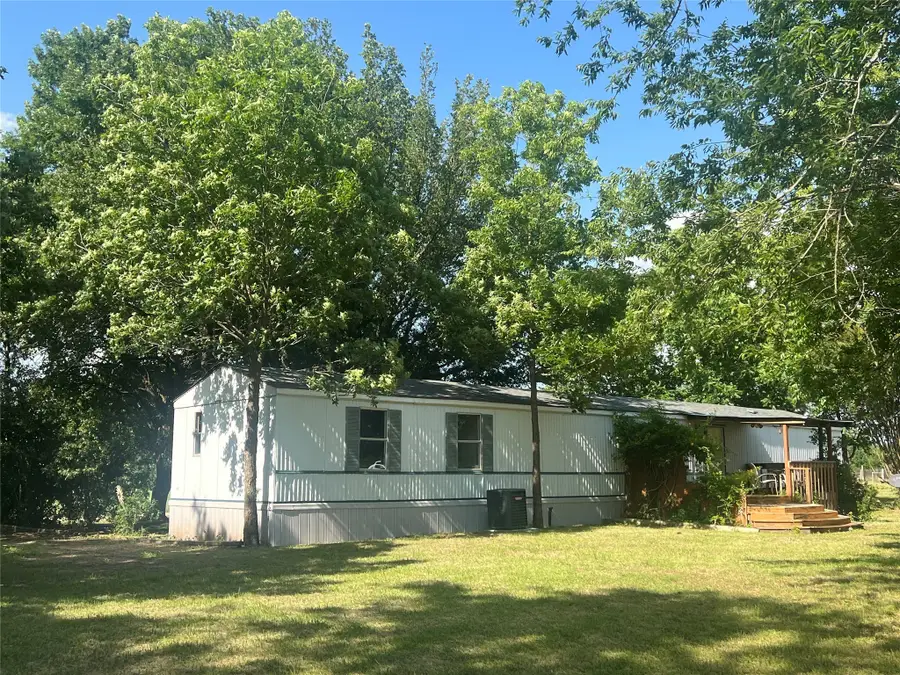 921 County Road 4728, Cumby, TX 75433 - Image #2