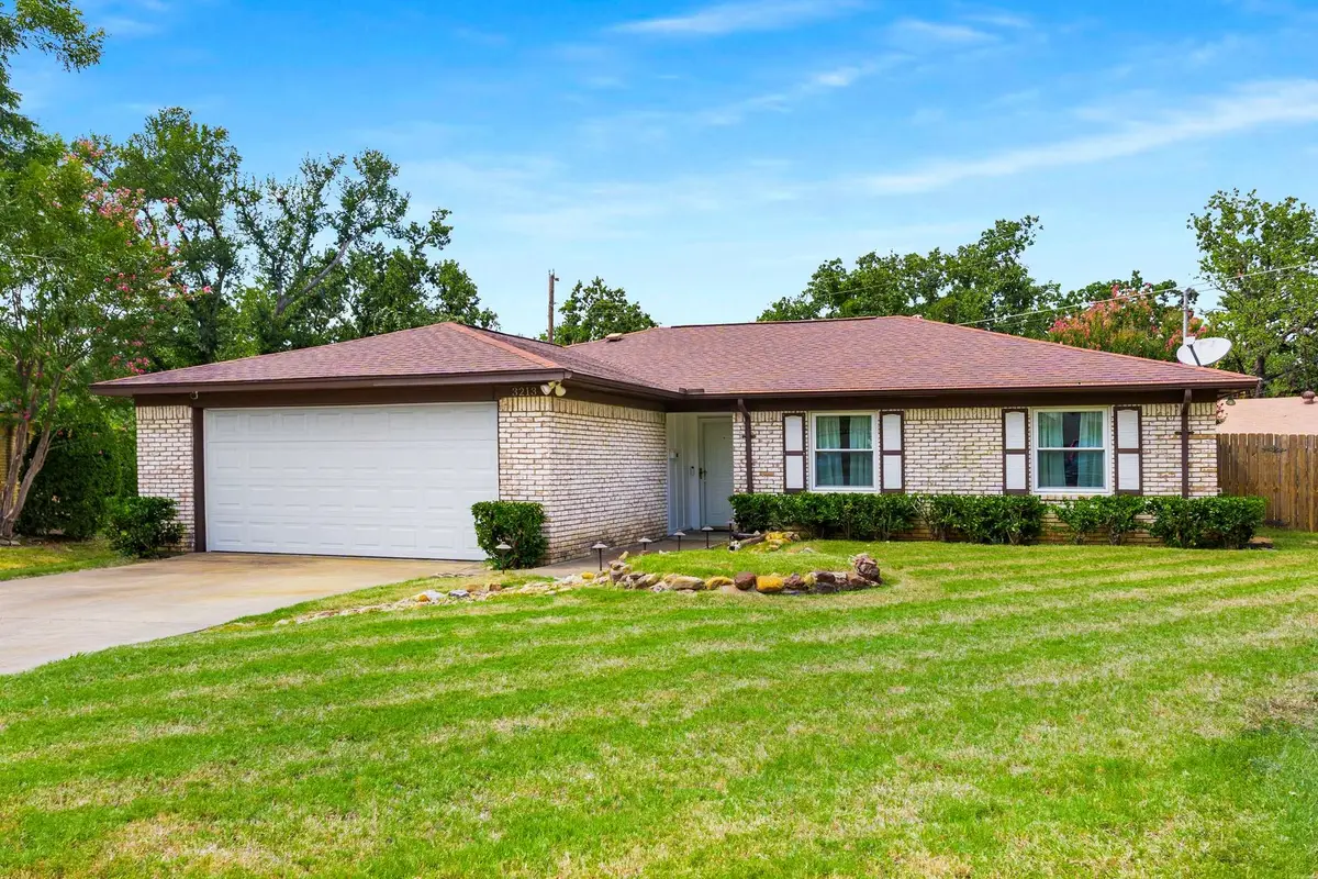 3213 Shere Circle, Irving, TX 75060 - Image #1