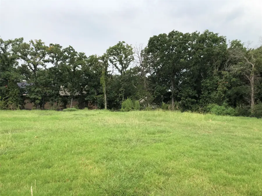 1229 N Industrial Boulevard, Bedford, TX 76021 - Image #2