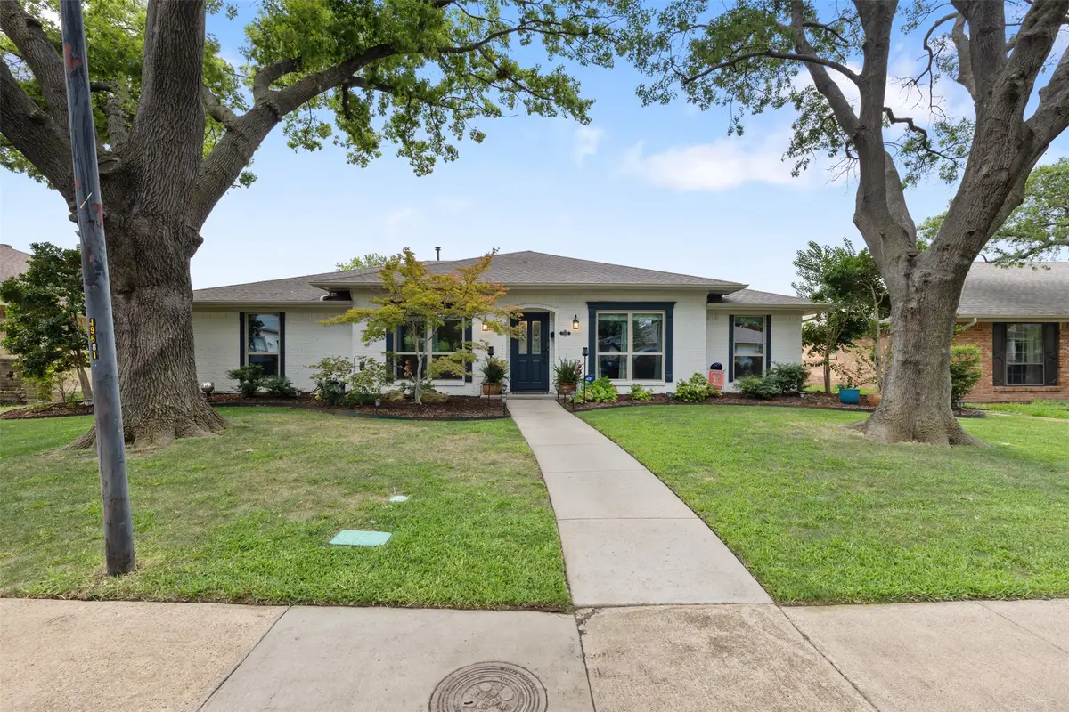 7246 La Sobrina Drive, Dallas, TX 75248 - Image #1