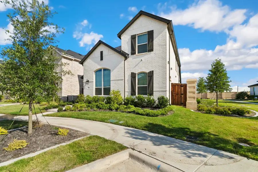 2317 Goldhawk Mews, Celina, TX 75009 - Image #2