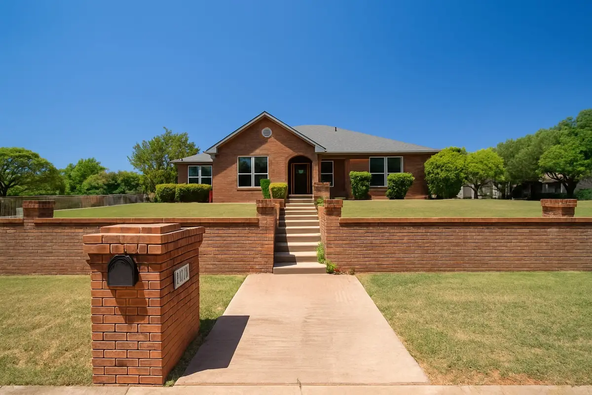 1315 Hardage Lane, Colleyville, TX 76034 - Image #1