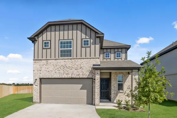 1001 Wind Drift Way, Fort Worth, TX 76131