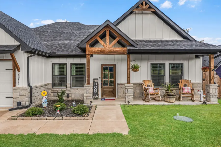 2811 San Gabriel Drive, Granbury, TX 76048 - Image #2