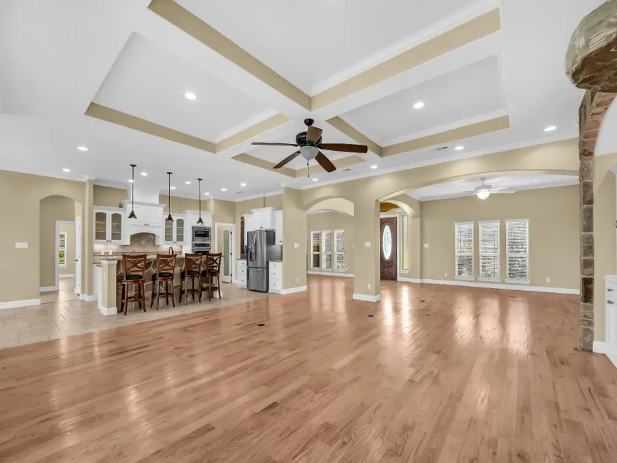 169 Pack Saddle Trail, Weatherford, TX 76088 - Image #2