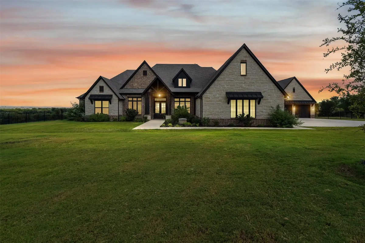 2001 Hidden Bluff Road, Aledo, TX 76008 - Image #1