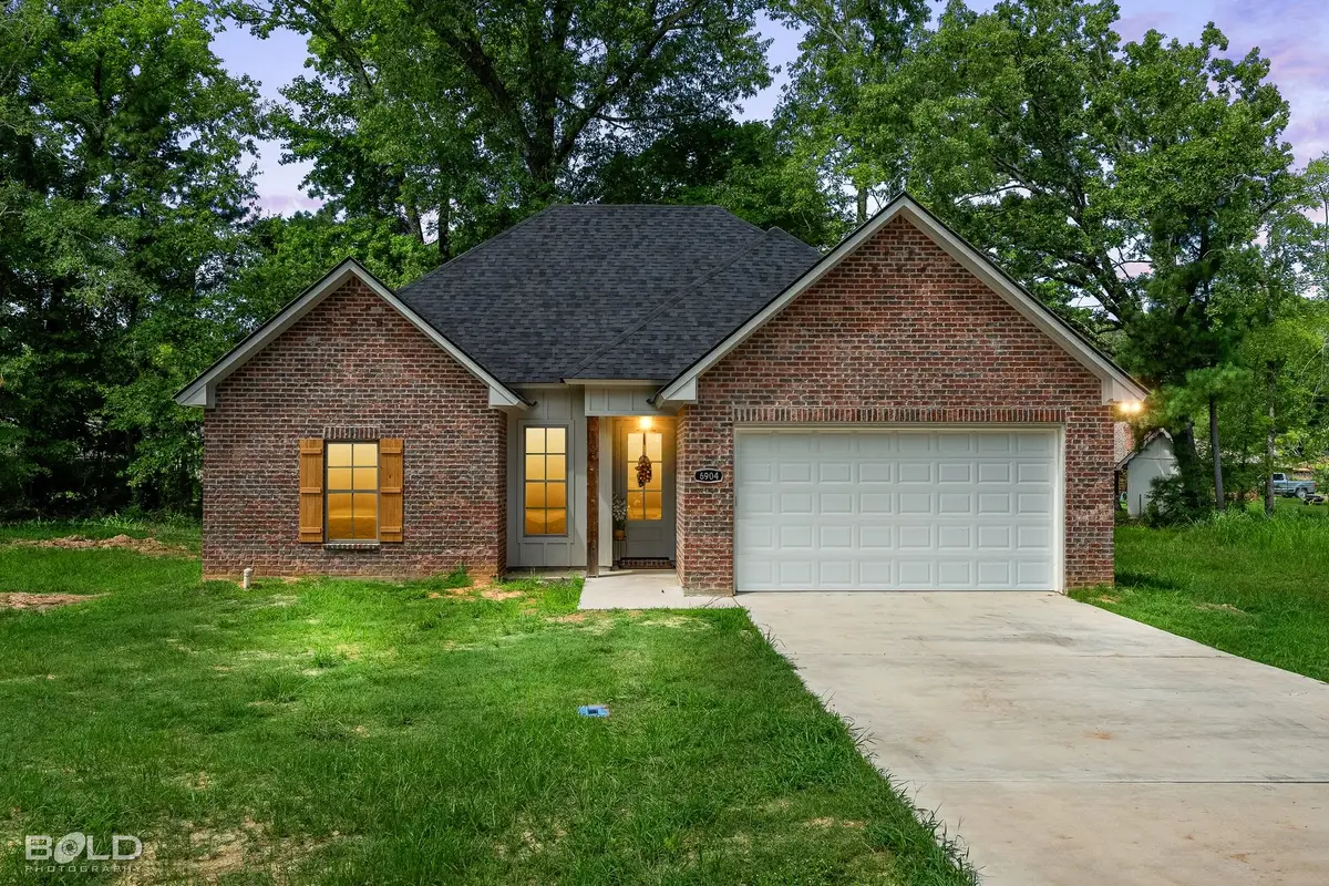 6904 Grigg Lane, Greenwood, LA 71033 - Image #1