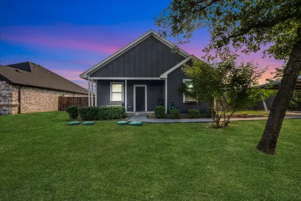 5630 Mesa Loop, Granbury, TX 76048