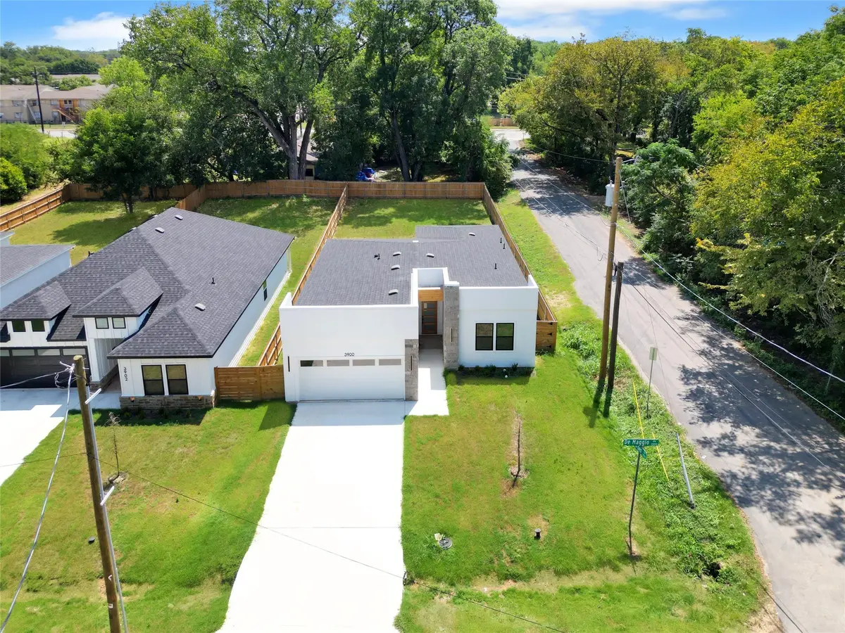 3900 De Maggio Avenue, Dallas, TX 75210 - Image #1