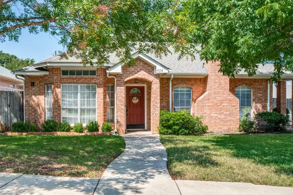 4608 Oak Club Drive, Arlington, TX 76017