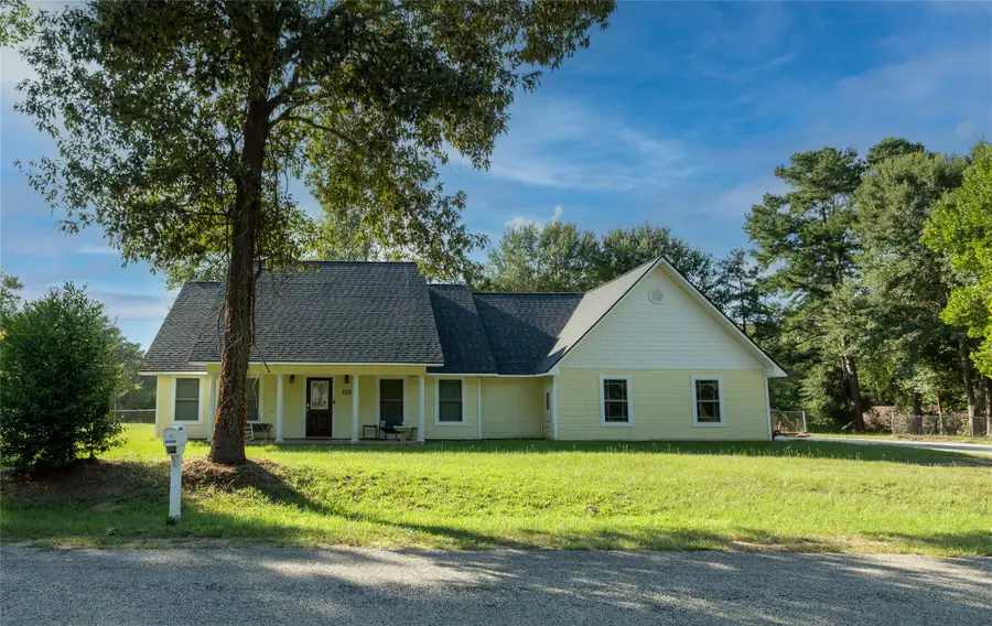 23240 J.e.b. Circle, Frankston, TX 75763 - Image #3