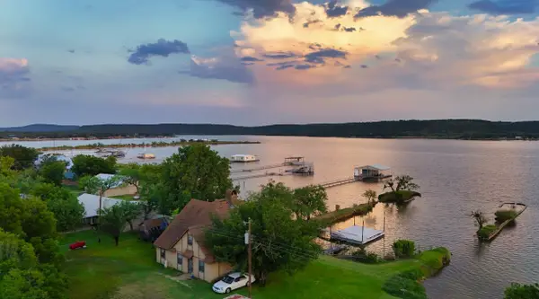 4447 Chapel Road, Graham, TX 76450