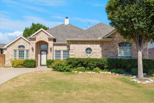 8205 Painted Tree Trail, Fort Worth, TX 76131