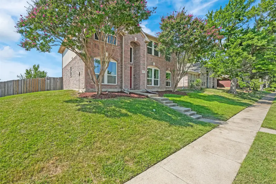 4401 Buena Vista Lane, McKinney, TX 75070 - Image #2