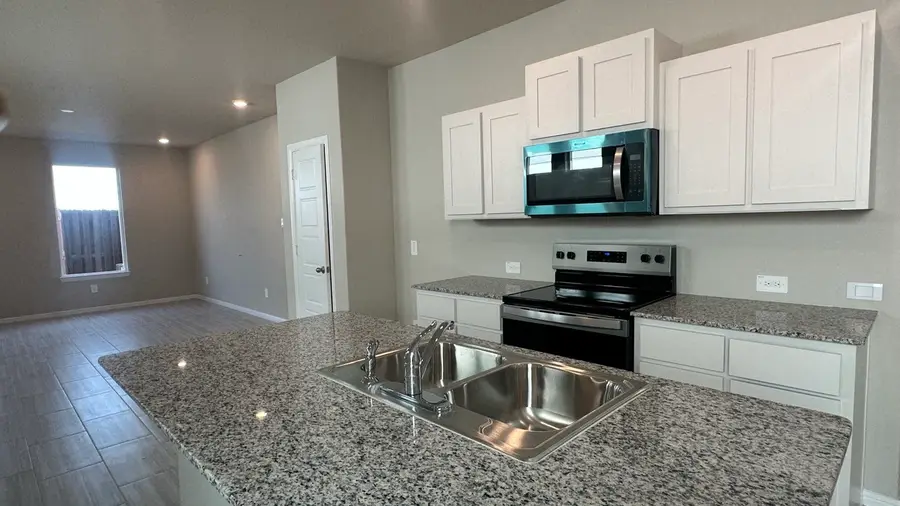 3148 Pecan Farm Lane, Fort Worth, TX 76140 - Image #2