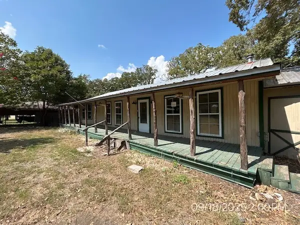 9672 Lakeland Loop, Quinlan, TX 75474