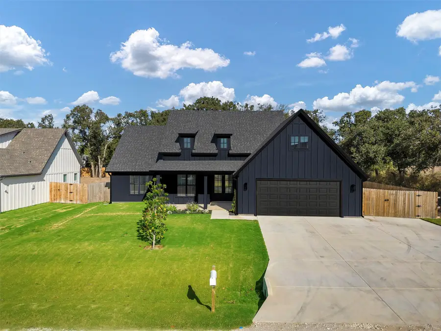 2029 Rattler Way, Tolar, TX 76476 - Image #2