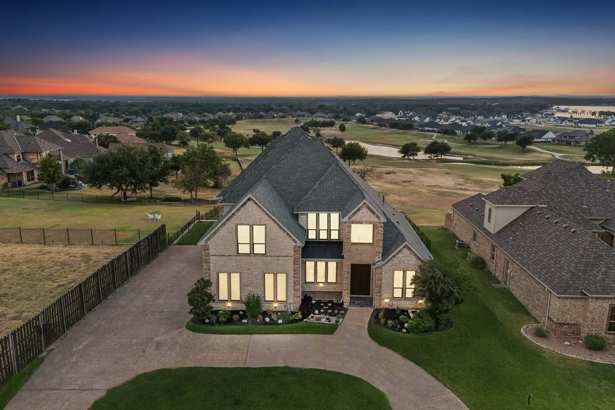 12509 Avondale Ridge Drive, Fort Worth, TX 76179 - Image #1