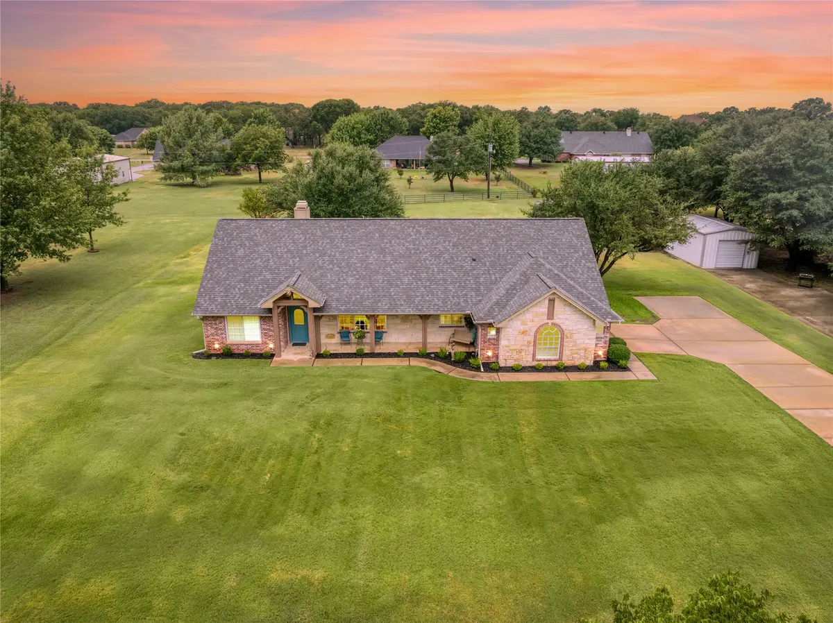 510 Highland Road, Springtown, TX 76082 - Image #1