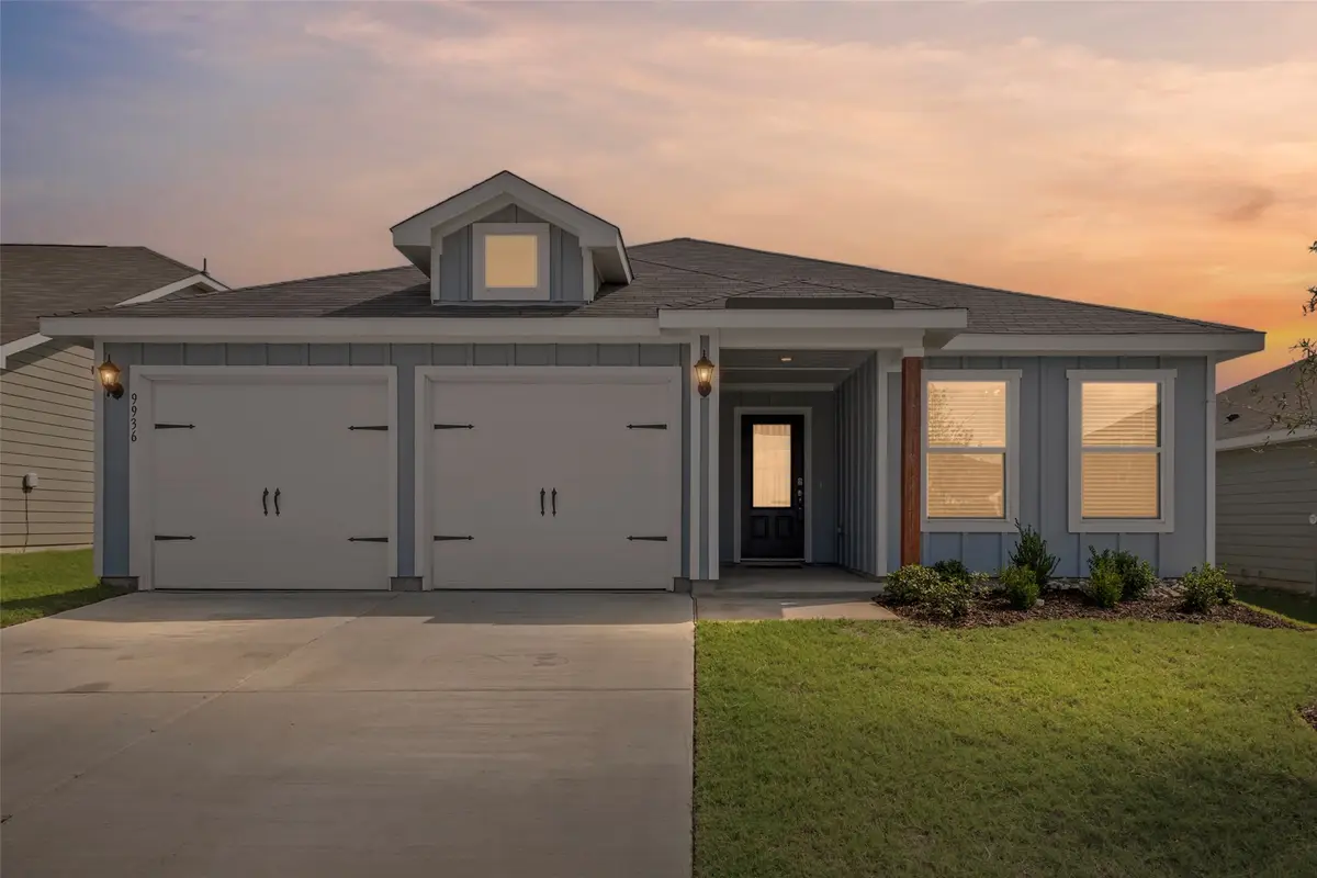 9936 Voyager Lane, Fort Worth, TX 76131 - Image #1