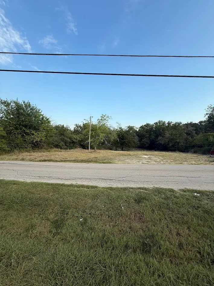 125 Avondale Avenue, Azle, TX 76020 - #1