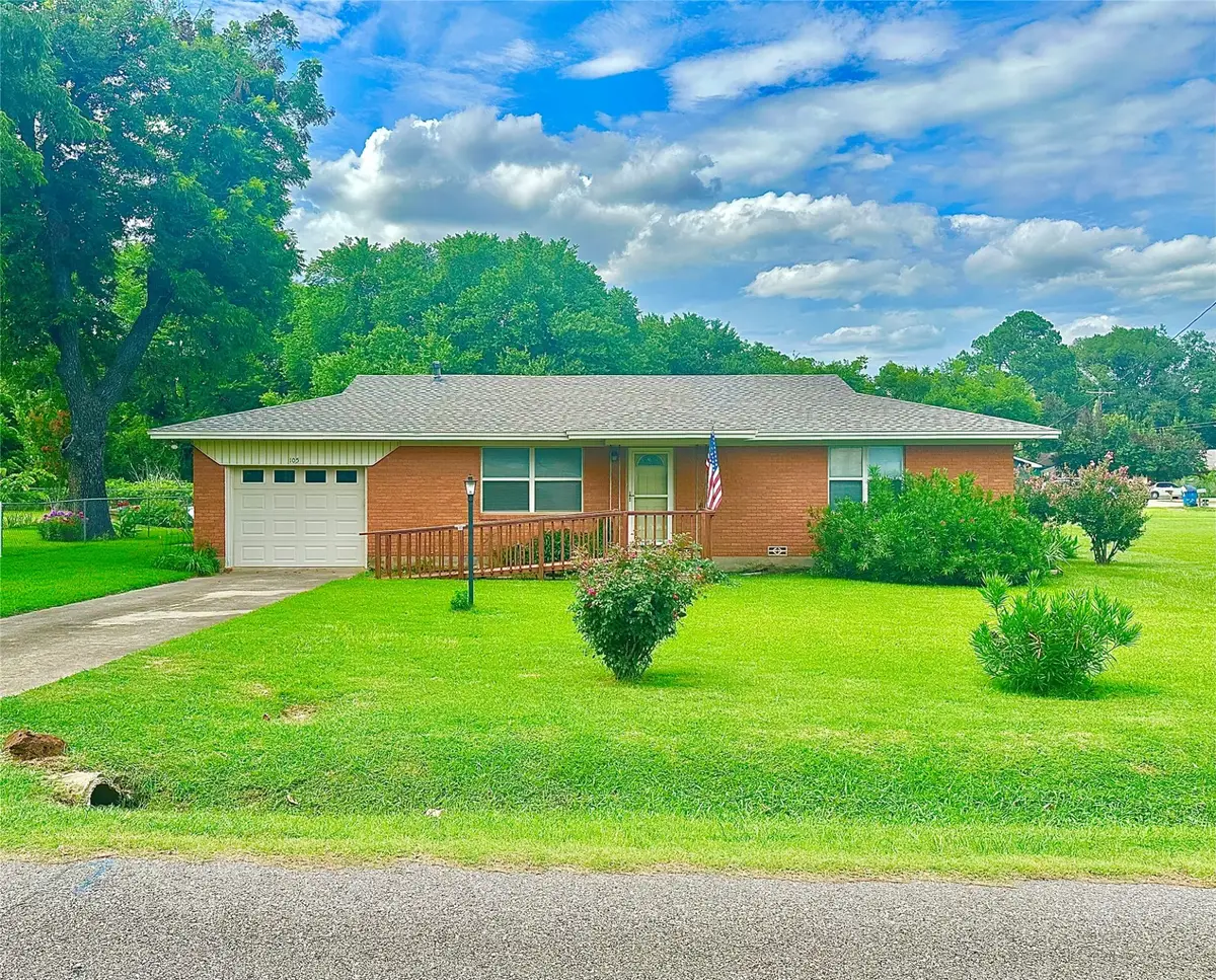 105 E North Street, Aubrey, TX 76227 - Image #1