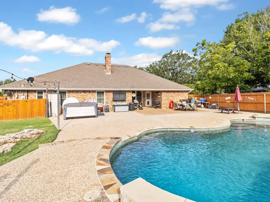 418 Peachtree Street, Fairfield, TX 75840 - Image #3