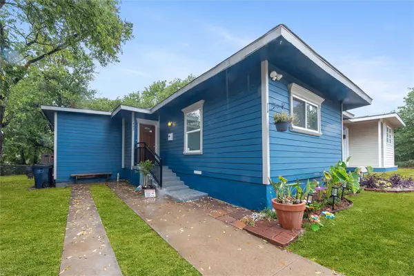 7482 Mohawk Avenue, Fort Worth, TX 76116