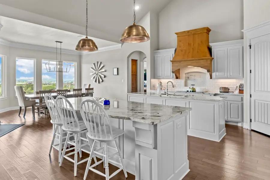 153 Overlook Drive, Aledo, TX 76008 - Image #2