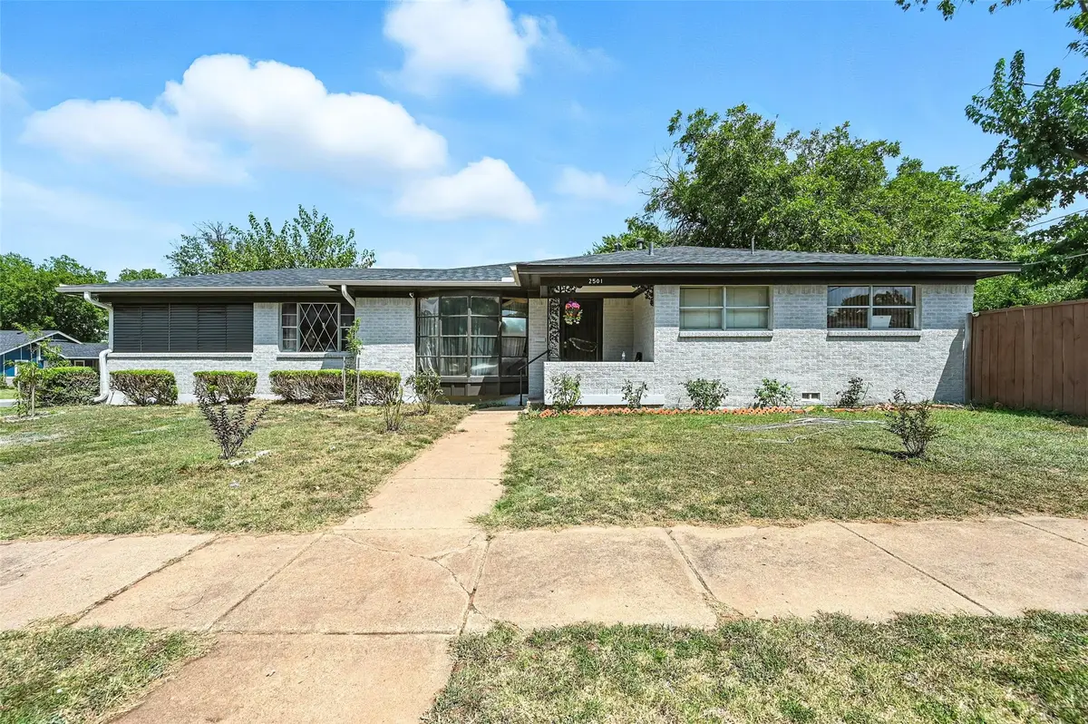 2501 New York Avenue, Fort Worth, TX 76104 - Image #1