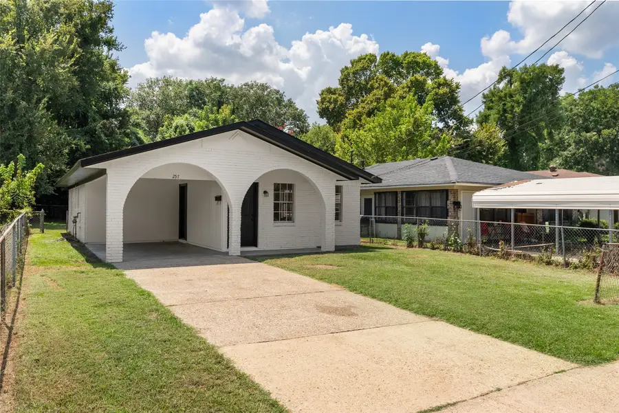 257 E Dudley Drive, Shreveport, LA 71104 - Image #2
