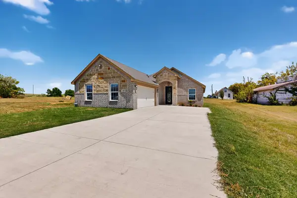 808 Maple Street, Ferris, TX 75125