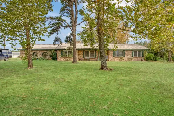 7717 Farm To Market 2648, Paris, TX 75462