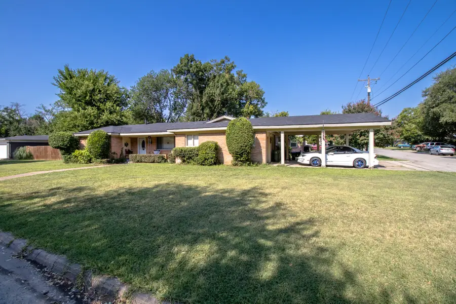 3629 Jonette Drive, Richland Hills, TX 76118 - Image #2
