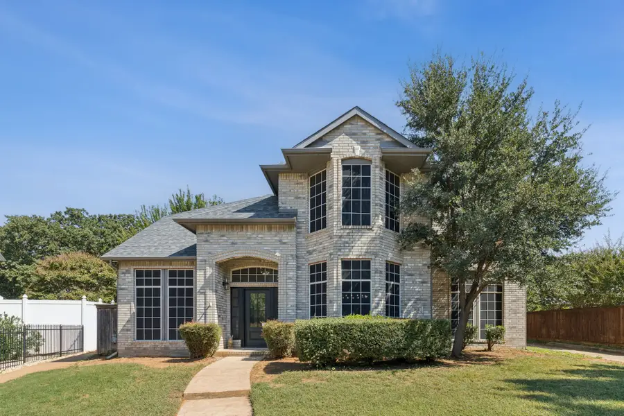 915 Inverness Circle, Highland Village, TX 75077 - Image #2