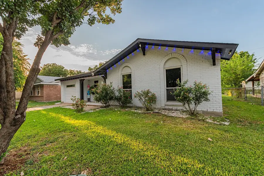 1209 Shorecrest Drive, Garland, TX 75040 - Image #3