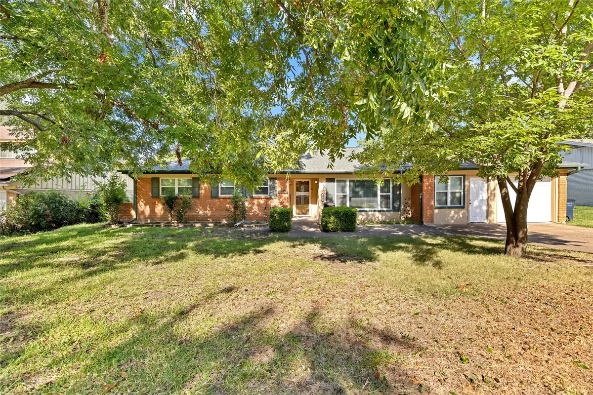 3004 Conejos Drive, Fort Worth, TX 76116 - Image #1