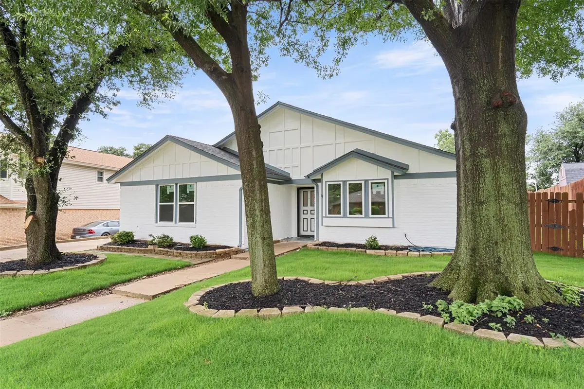 2024 Oakmeadow Street, Bedford, TX 76021 - Image #1