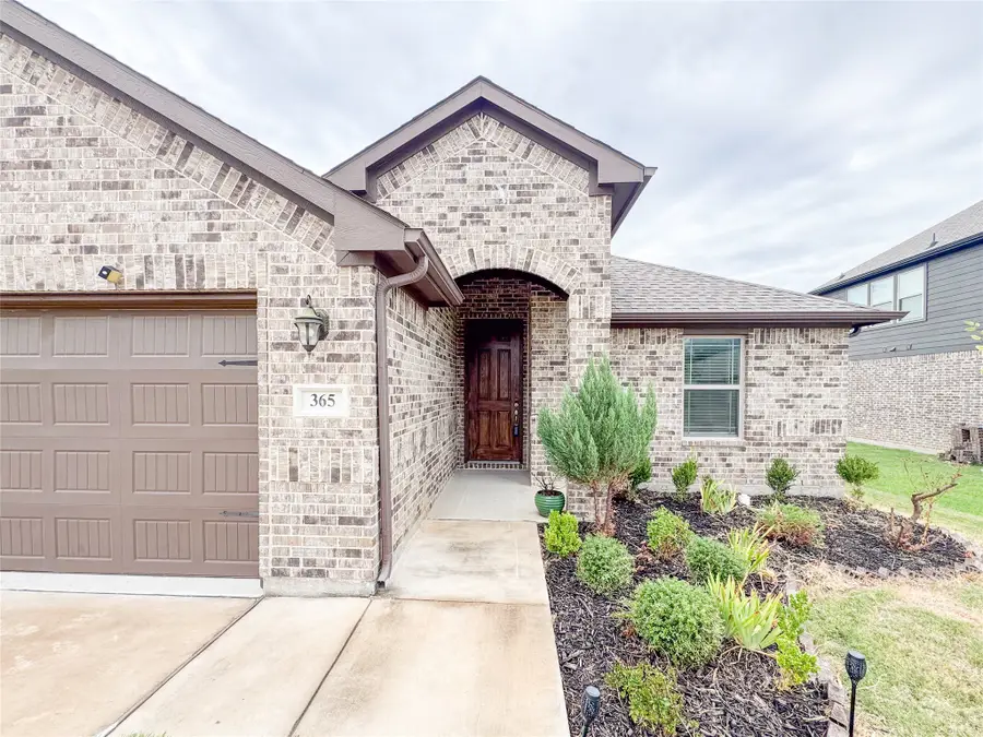 365 Paloma Street, Weatherford, TX 76087 - Image #2