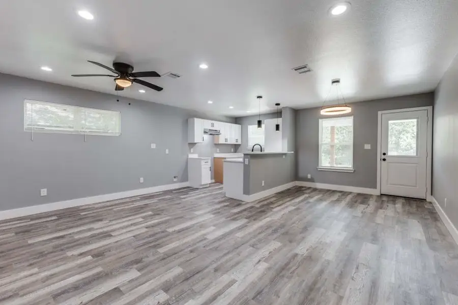 13329 Lenosa Lane, Dallas, TX 75253 - Image #3