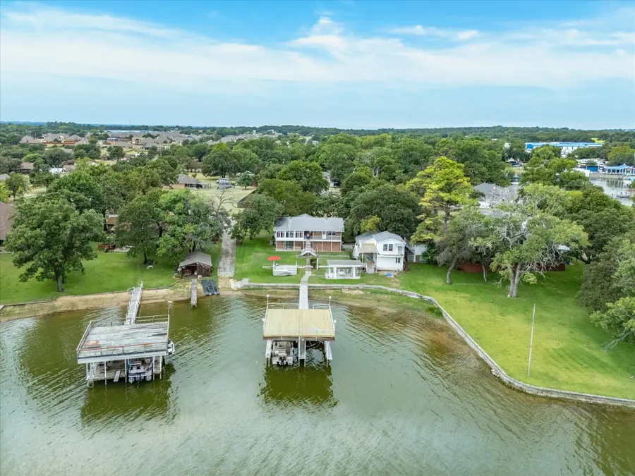 11314 Stanfield Drive, Azle, TX 76020 - Image #3