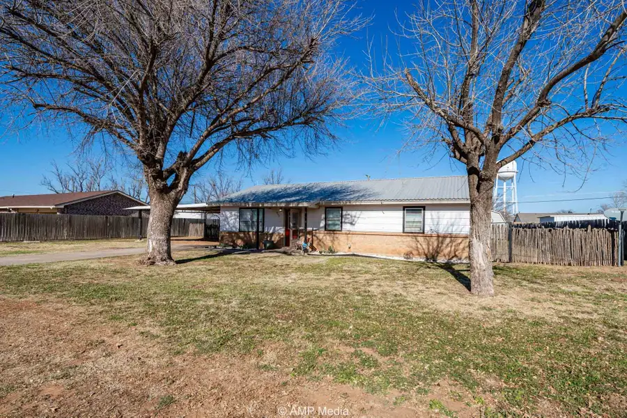 803 E 7th Street, Rotan, TX 79546 - Image #2