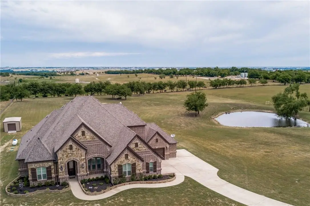 781 Audra Circle, Rhome, TX 76078 - Image #1