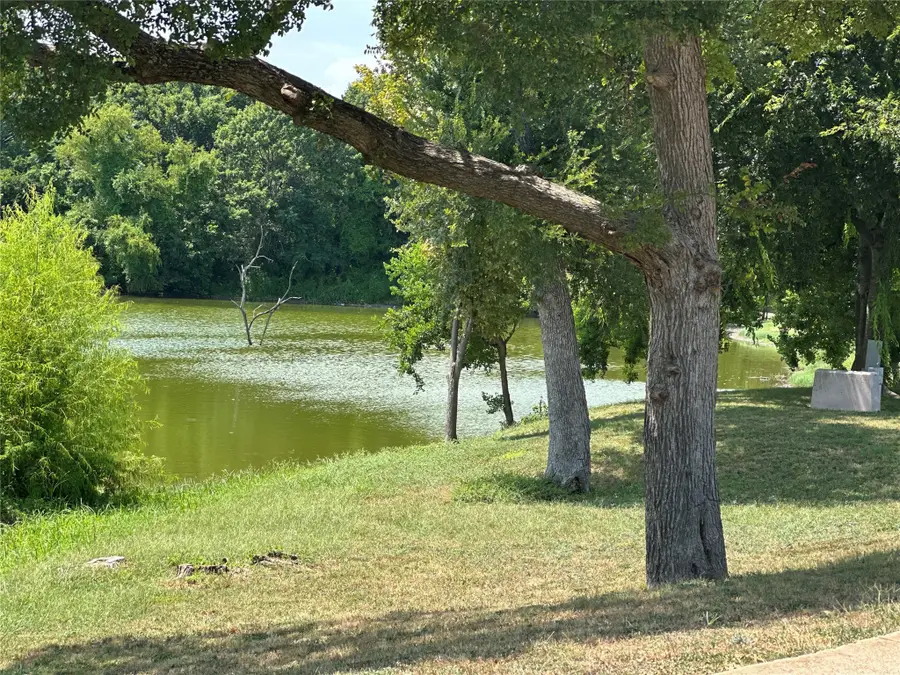 1608 Lakeview, Desoto, TX 75115 - Image #3